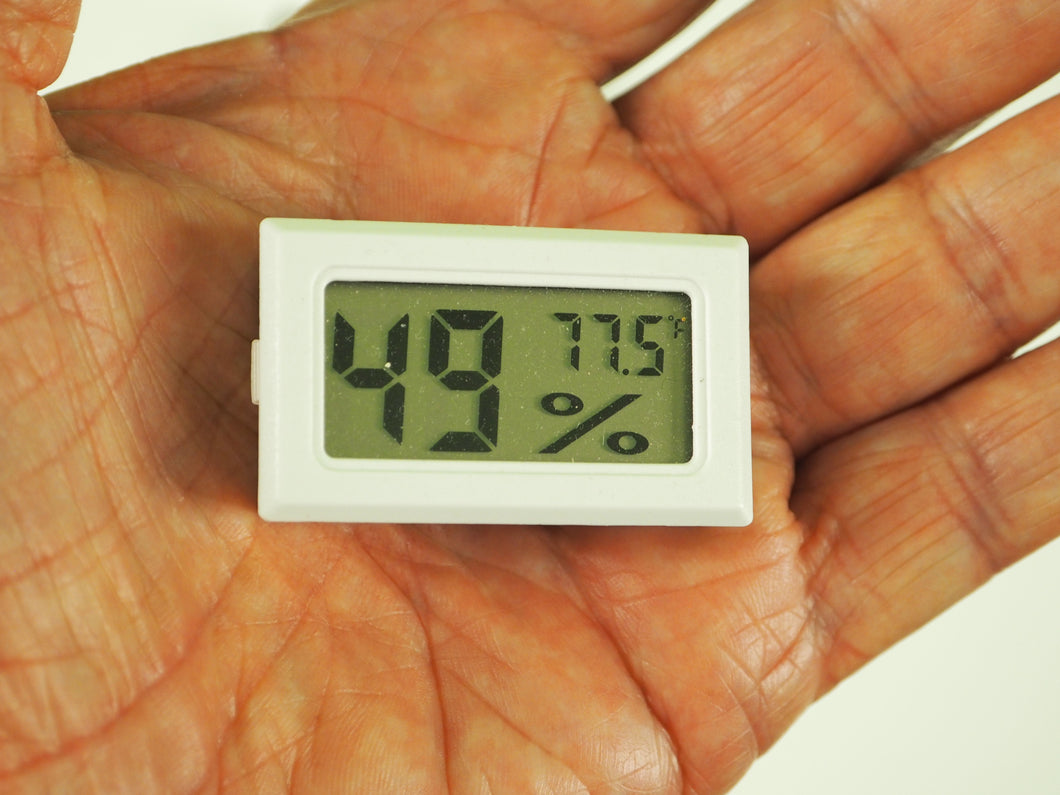 Our ThermoHygrometer will help to identify air conditioner issues to prevent mold